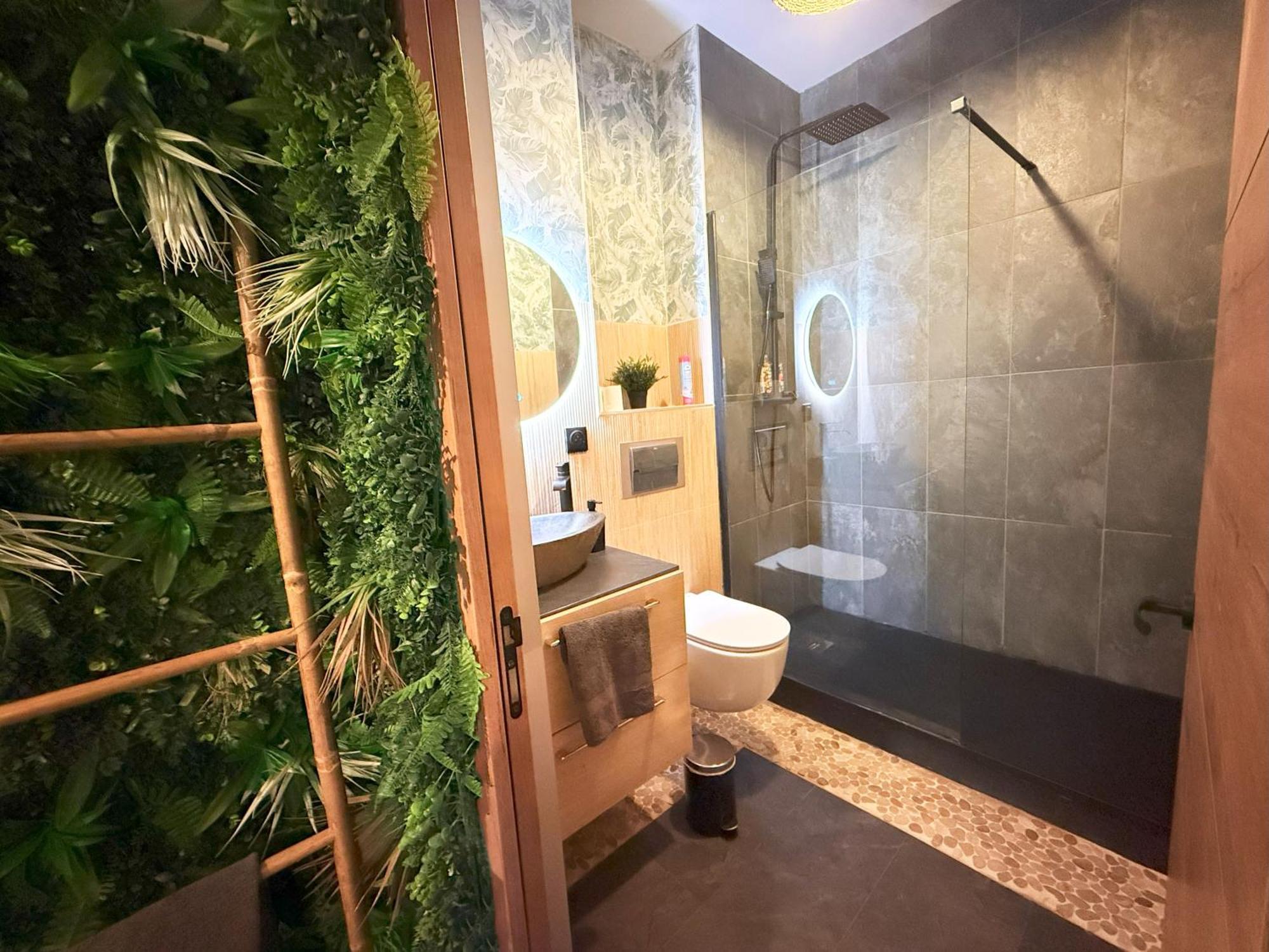 Narbnb - Jungle Suite - Jacuzzi - Centre - Clim Narbonne Kültér fotó